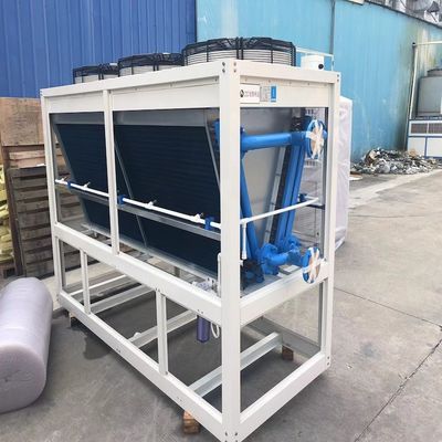 Refrigerador seco de alta eficiencia con sistema de pulverización para zonas de alta temperatura